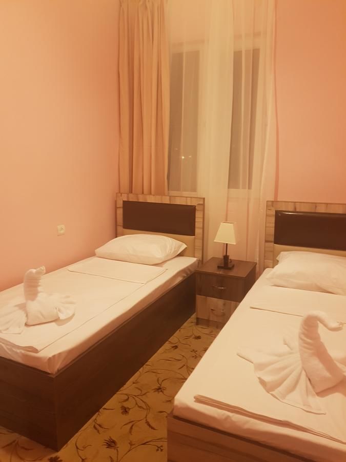 Отель Bloor Hotel Ереван-21